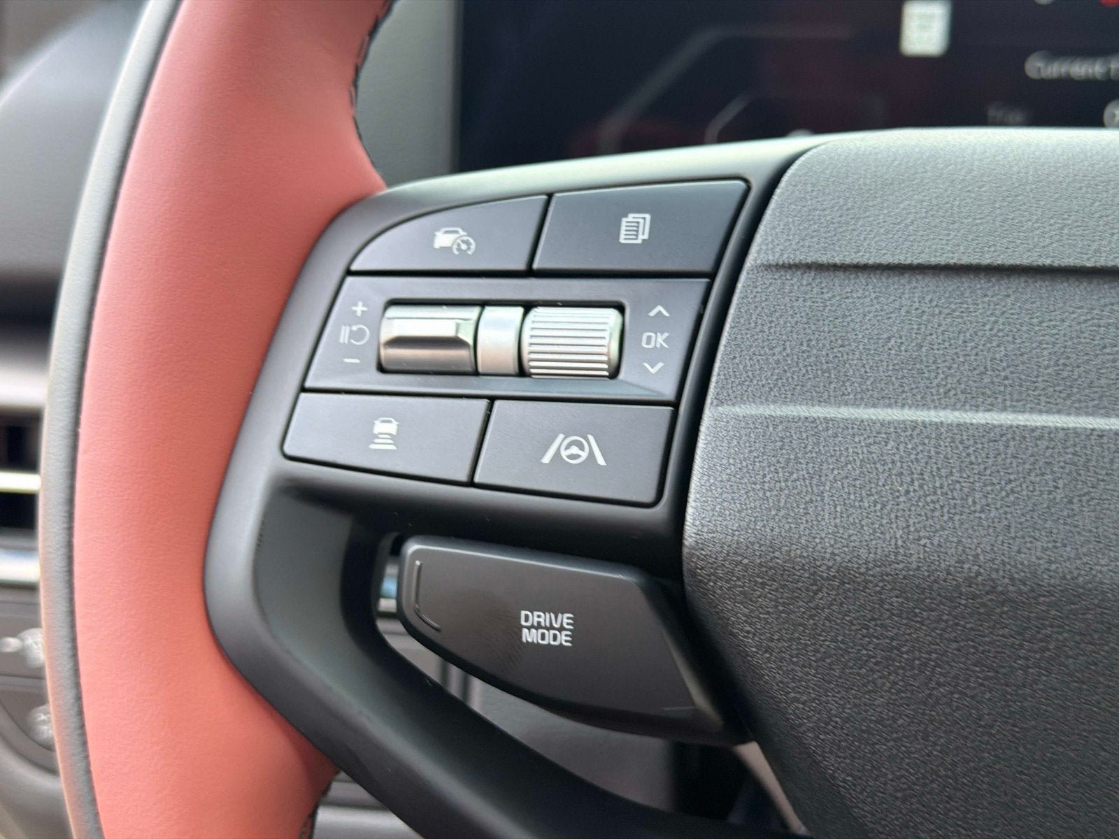 New 2026 Kia Sportage SX FWD image 29
