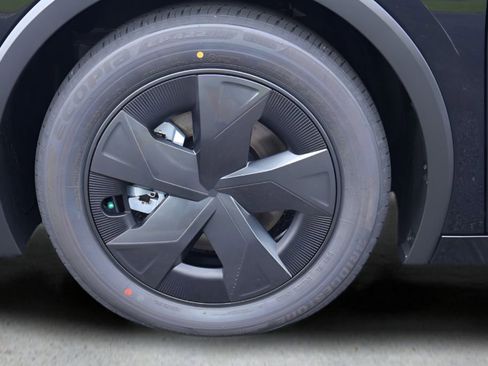 New 2026 Toyota Prius Plug-In Hybrid image 25