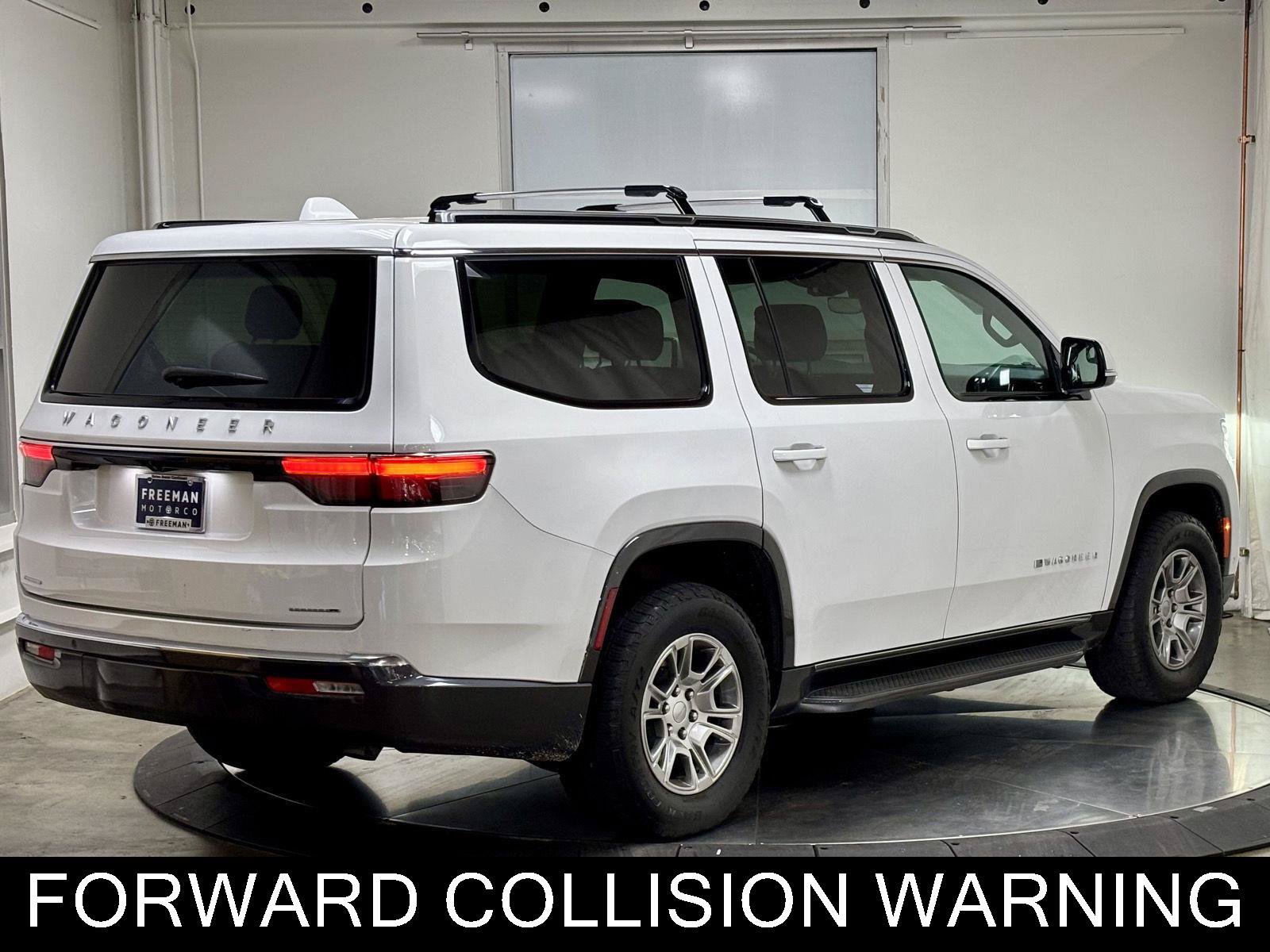 Used 2022 Jeep Wagoneer Series I AWD/4WD image 9
