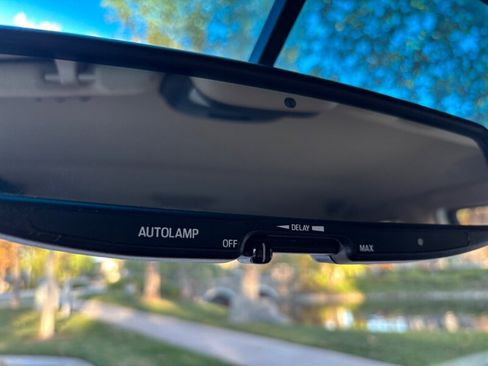 Used 1999 Ford Explorer Limited image 27