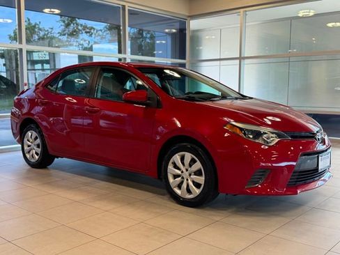 Used 2016 Toyota Corolla LE FWD image 6