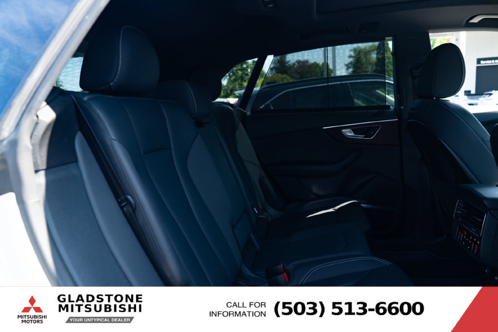 Used 2019 Audi Q8 Prestige AWD/4WD image 24