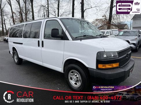 Used 2023 Chevrolet Express 3500 LS image 1