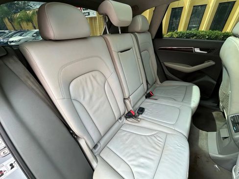 Used 2011 Audi Q5 3.2 Premium Plus AWD/4WD image 29