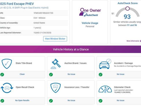 Used 2025 Ford Escape SE image 4