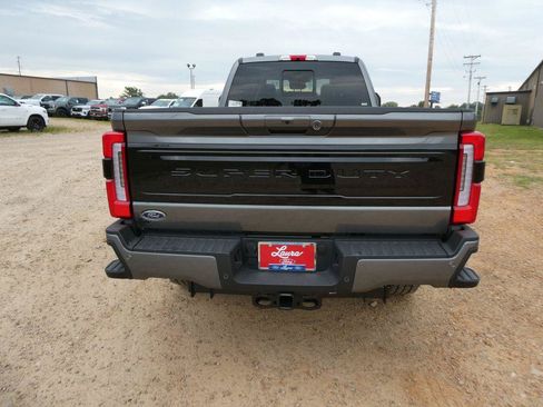 New 2026 Ford F350 Platinum w/ FX4 Off-Road Package AWD/4WD image 6
