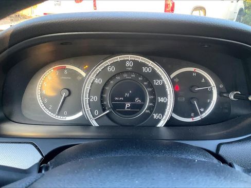 Used 2014 Honda Accord LX image 25