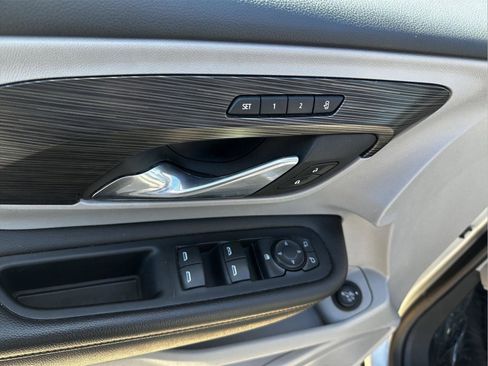 Used 2019 GMC Terrain SLT w/ Preferred Package image 15