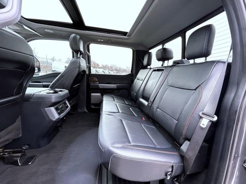 Used 2024 Ford F350 Lariat w/ Lariat Ultimate Package image 19