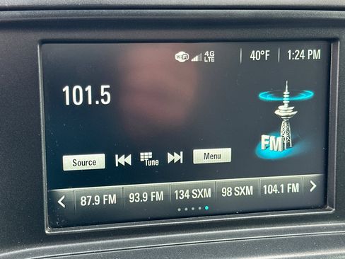 Used 2018 Chevrolet Silverado 1500 Custom w/ Custom Convenience Package image 25