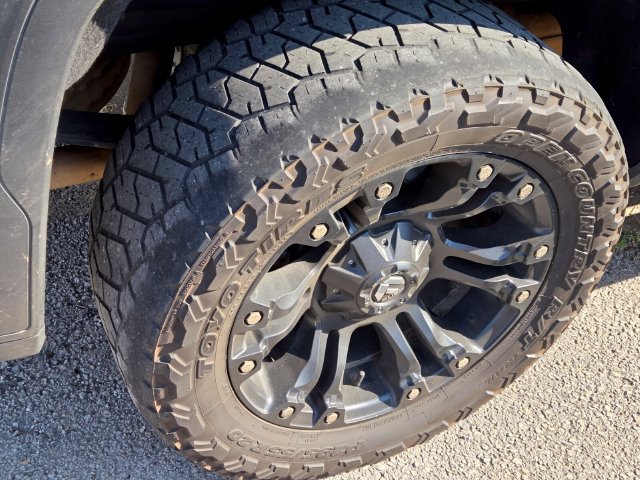 Used 2022 GMC Sierra 1500 SLT AWD/4WD image 12