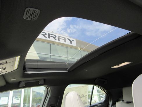 New 2026 Lexus UX 300h AWD image 18