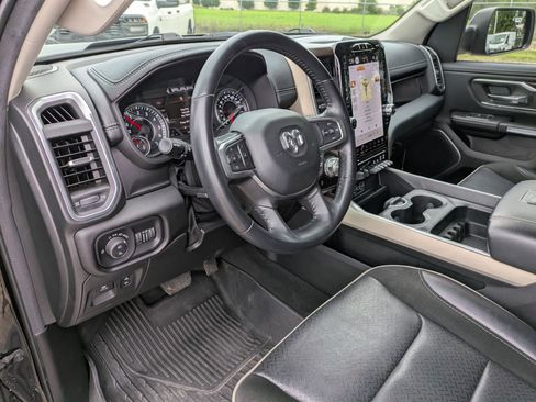 Used 2022 RAM 1500 Laramie w/ Laramie Southwest Edition RWD image 10