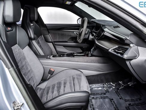 Used 2023 Audi RS e-tron GT w/ Carbon Performance Package image 23