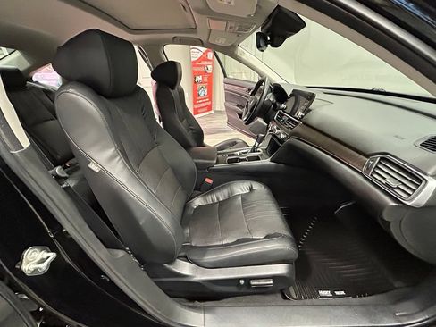Used 2018 Honda Accord EX-L image 39