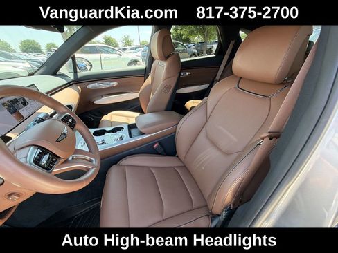 Used 2026 Genesis GV70 2.5T Advanced AWD/4WD image 15