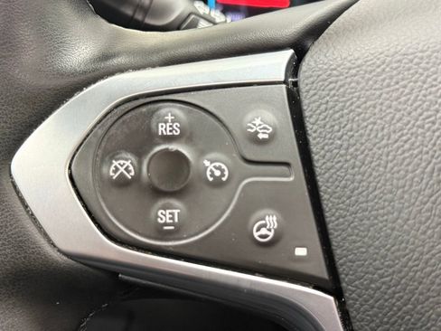 Used 2023 Chevrolet Traverse LT w/ LT Premium Package AWD/4WD image 20