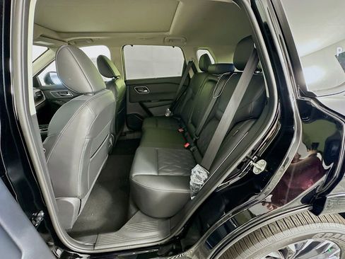 New 2026 Nissan Rogue Platinum w/ Platinum Premium Package image 33