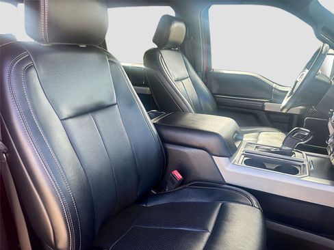 Used 2019 Ford F150 Lariat w/ Equipment Group 502A Luxury image 30