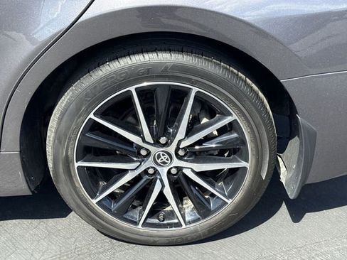 Used 2024 Toyota Camry SE image 29
