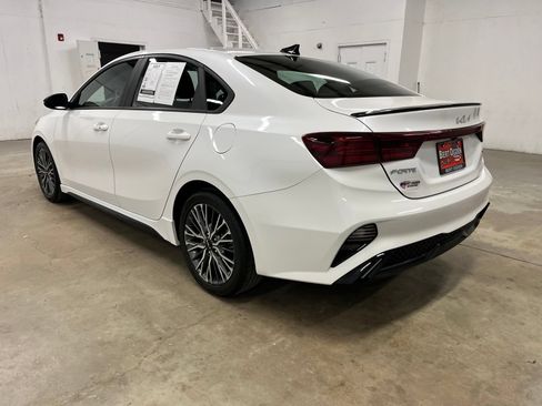 Used 2023 Kia Forte GT-Line w/ GT-Line Premium Package FWD image 5
