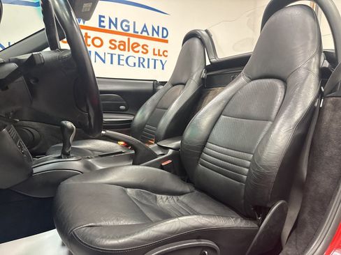 Used 2002 Porsche Boxster RWD image 14