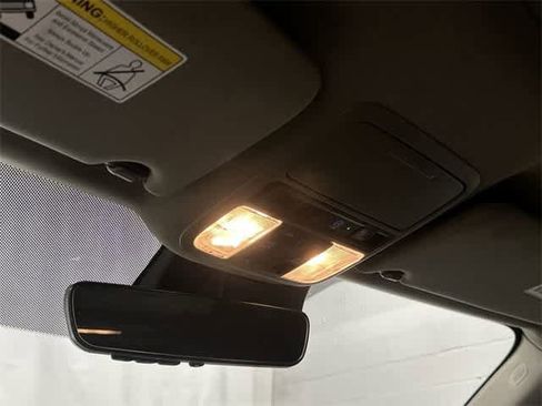 Used 2019 Honda Pilot Touring image 21