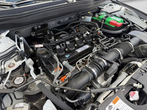 Used 2018 Honda Accord EX image 30