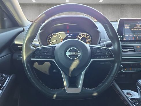 Used 2023 Nissan Altima 2.5 SR AWD/4WD image 21