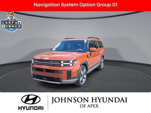 Used 2024 Hyundai Santa Fe Limited AWD/4WD image 3