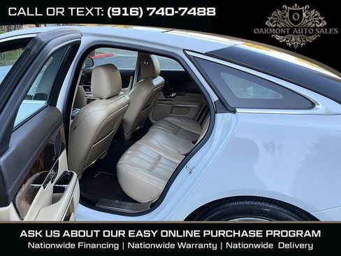 Used 2013 Jaguar XJ RWD image 18