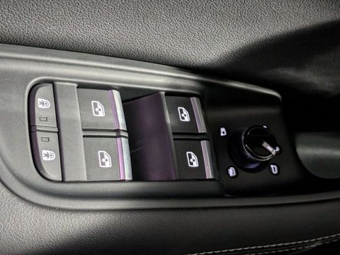 Used 2024 Audi Q8 Prestige w/ Prestige Package image 18