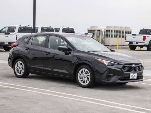 Used 2024 Subaru Impreza 2.0i AWD/4WD image 3
