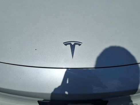 Used 2024 Tesla Model 3 Long Range AWD/4WD image 11