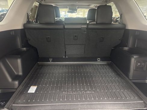 Certified 2024 Toyota 4Runner TRD Off-Road Premium image 11