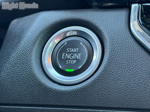 Used 2023 Chevrolet Colorado Trail Boss w/ Technology Package image 25