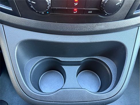 Used 2023 Mercedes-Benz Metris image 20