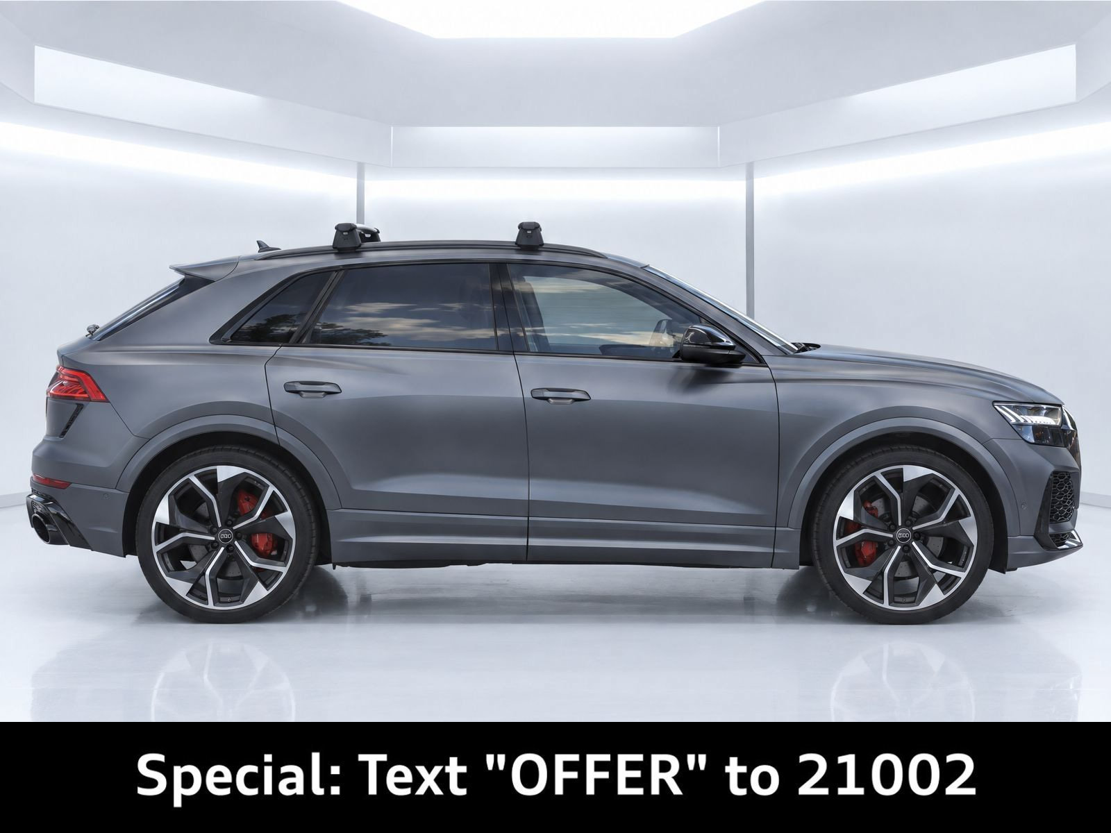 Used 2022 Audi RS Q8 AWD/4WD image 3
