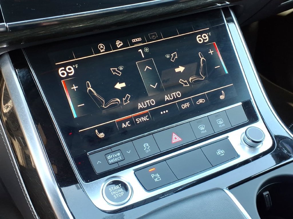Used 2025 Audi Q7 3.0T Premium Plus AWD/4WD image 25