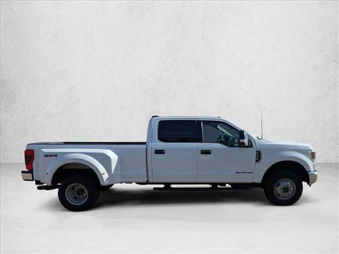 Used 2022 Ford F350 XLT image 4