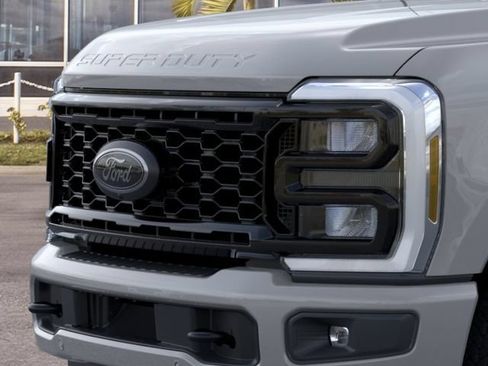 New 2026 Ford F350 Lariat w/ Black Appearance Package AWD/4WD image 17