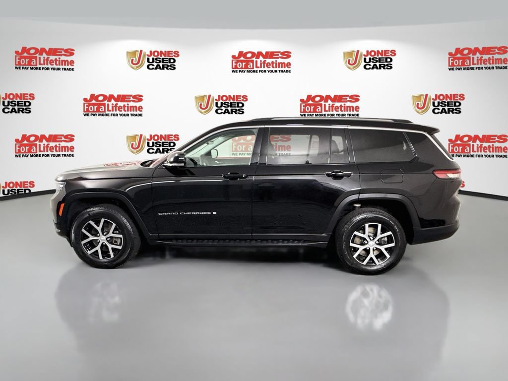 Used 2023 Jeep Grand Cherokee L Limited w/ Luxury Tech Group II AWD/4WD image 16