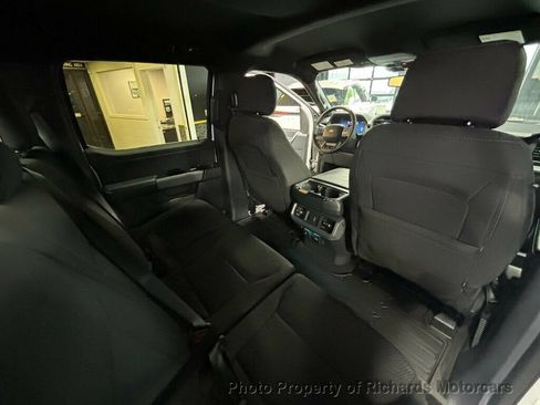 Used 2025 Ford F150 XLT w/ Equipment Group 302A MID AWD/4WD image 20