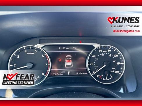 Used 2023 Nissan Rogue S AWD/4WD image 17