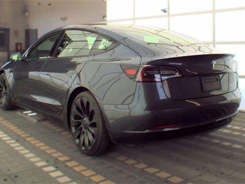 Used 2021 Tesla Model 3 Performance AWD/4WD image 4