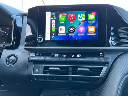 Certified 2025 Toyota Camry SE image 12