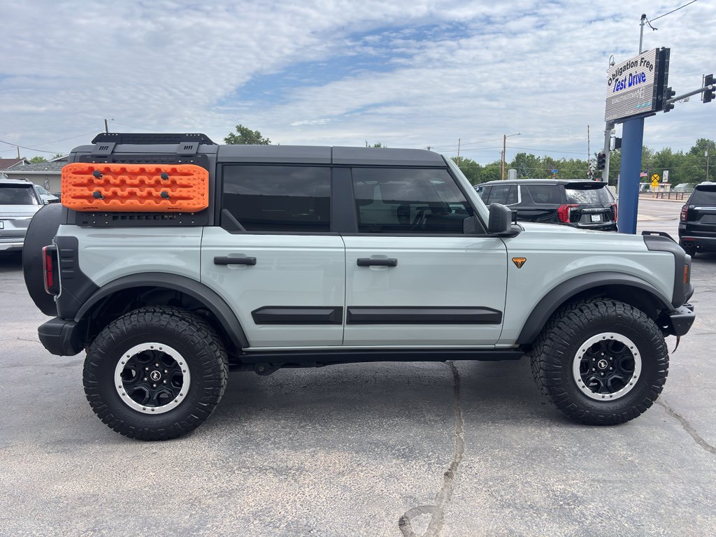 Used 2024 Ford Bronco Badlands w/ Sasquatch Package AWD/4WD image 5