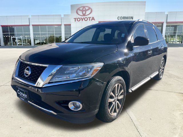 Used 2015 Nissan Pathfinder SV FWD image 7