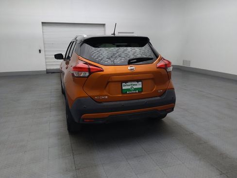Used 2020 Nissan Kicks SR FWD image 6
