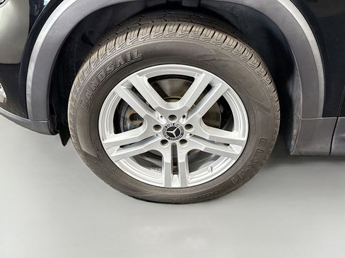Used 2020 Mercedes-Benz GLB 250 image 38